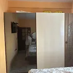 Tek Luani